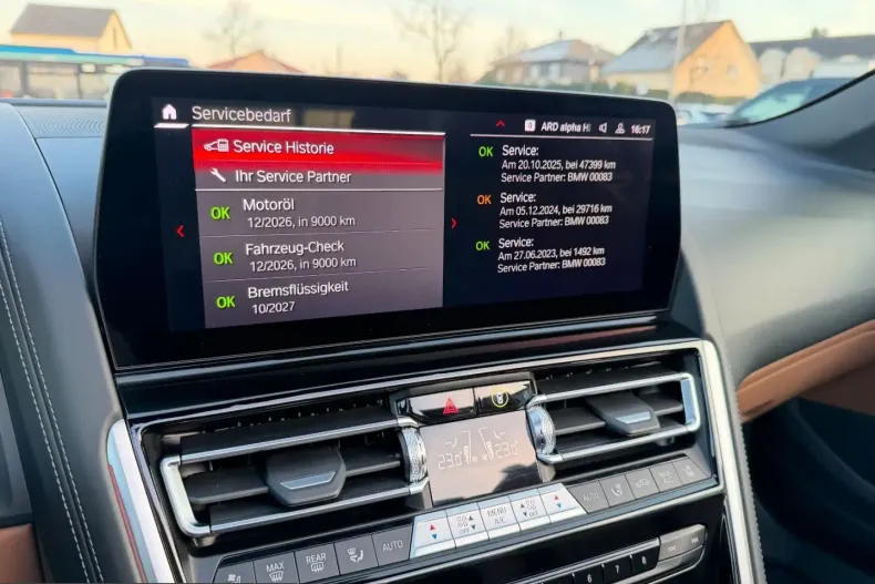 BMW M8 (Seria 8) din 2023 cu 47.401 km - oferta BMW210930 - foto 36