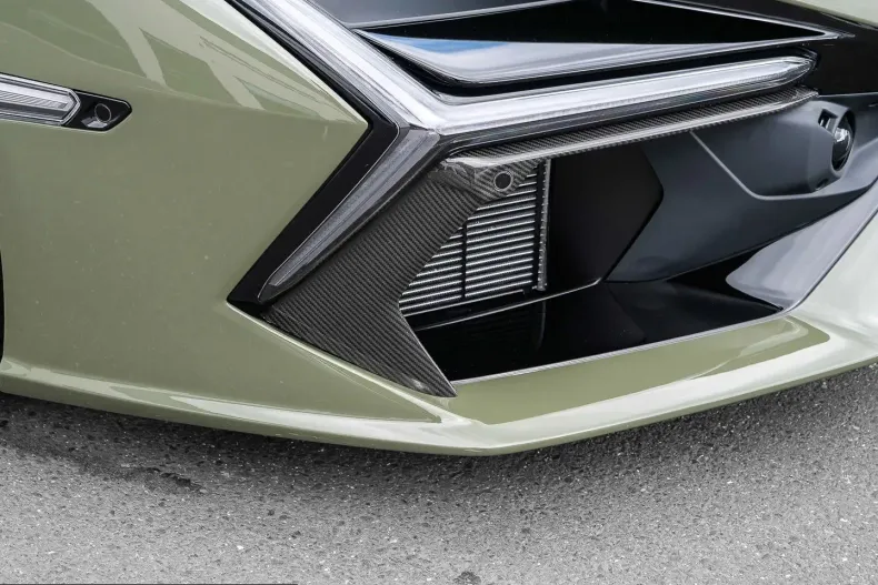 Lamborghini Revuelto din 2025 cu 2.500 km - oferta LAM210936 - foto 11