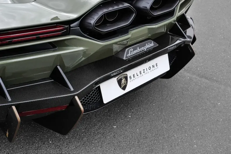 Lamborghini Revuelto din 2025 cu 2.500 km - oferta LAM210936 - foto 12