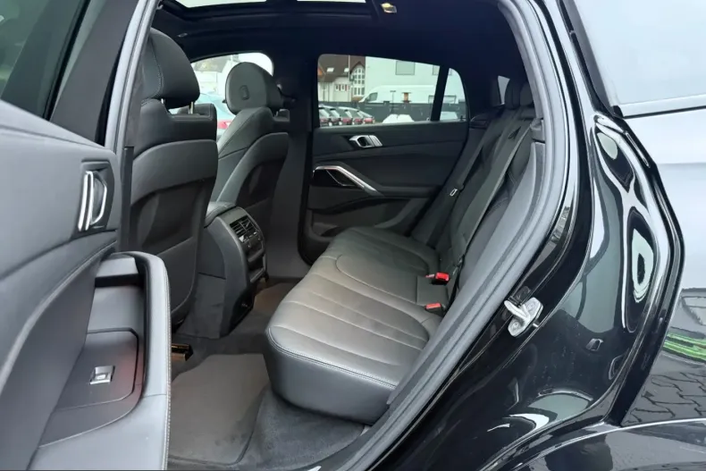 BMW X6 (Seria X) din 2022 cu 61.945 km - oferta BMW210938 - foto 19