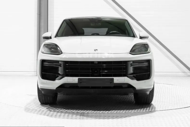 Porsche Cayenne din 2025 cu 14.750 km - oferta POR210939 - foto 4