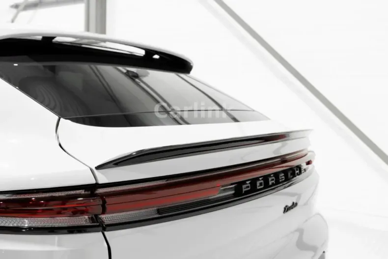 Porsche Cayenne din 2025 cu 14.750 km - oferta POR210939 - foto 6