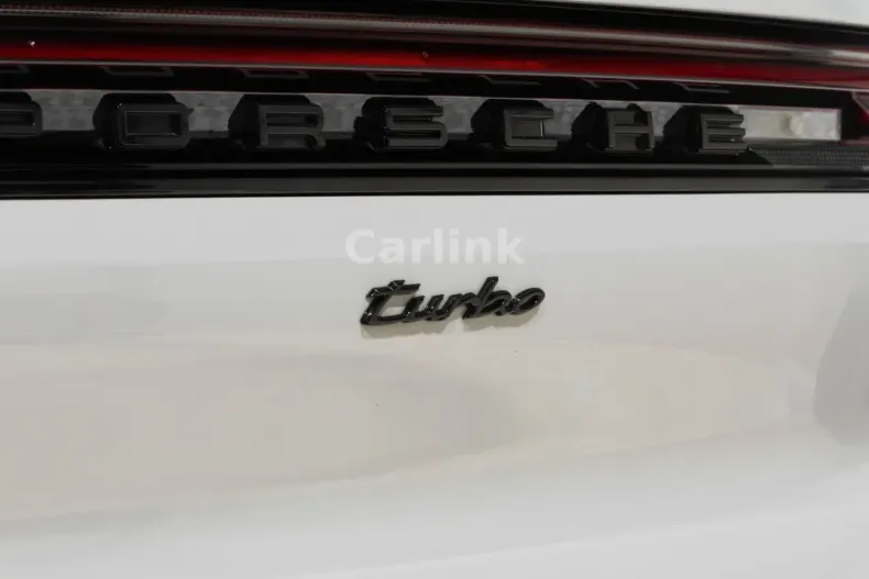 Porsche Cayenne din 2025 cu 14.750 km - oferta POR210939 - foto 11