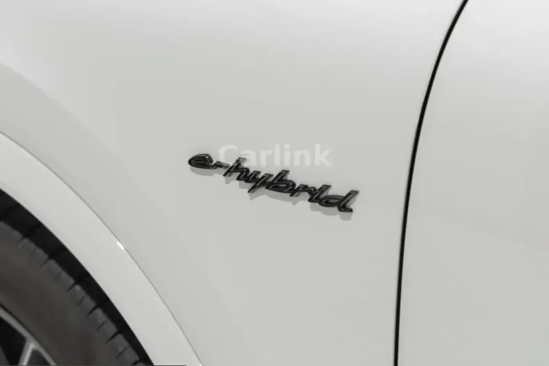 Porsche Cayenne din 2025 cu 14.750 km - oferta POR210939 - foto 12