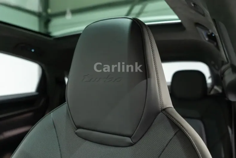 Porsche Cayenne din 2025 cu 14.750 km - oferta POR210939 - foto 26