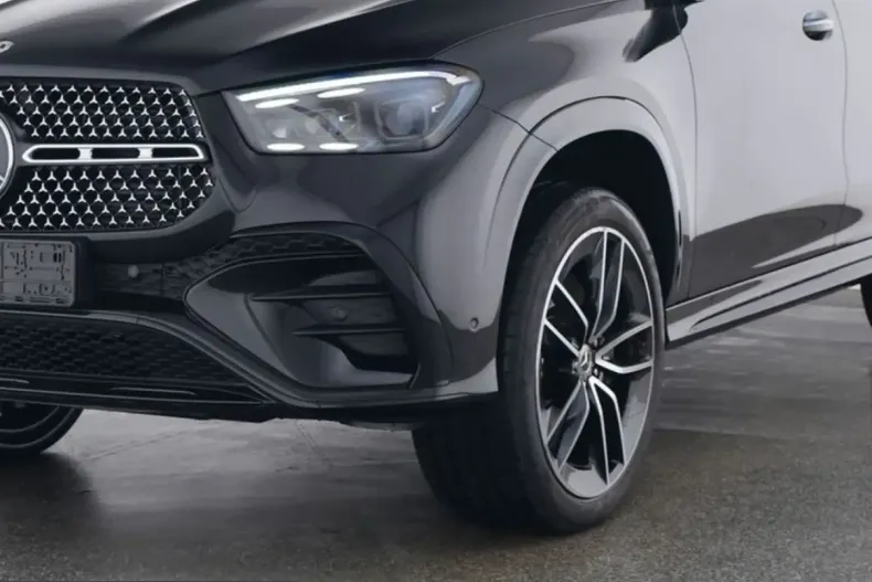 Mercedes-Benz GLE 450 (Clasa GLE) din 2025 cu 27.647 km - oferta MER210940 - foto 3