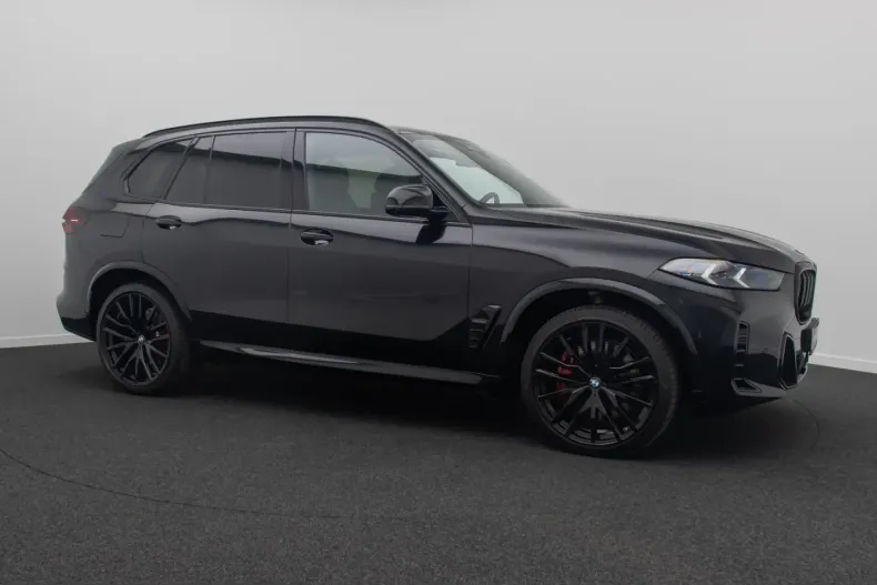 BMW X5 M60 (Seria X) din 2024 cu 17.669 km - oferta BMW210948 - foto 3