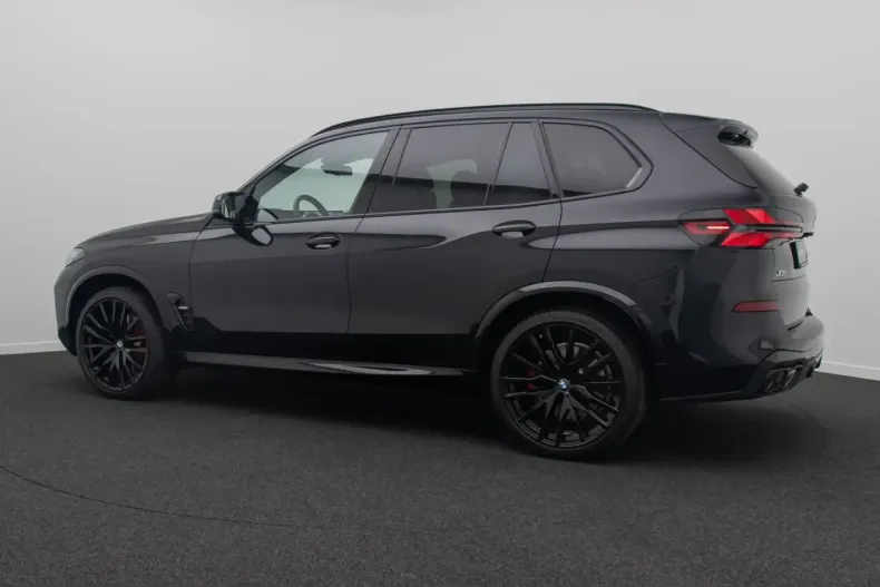 BMW X5 M60 (Seria X) din 2024 cu 17.669 km - oferta BMW210948 - foto 9