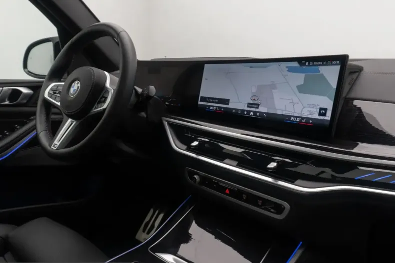 BMW X5 M60 (Seria X) din 2024 cu 17.669 km - oferta BMW210948 - foto 39