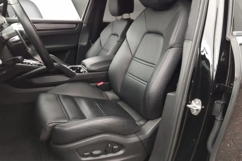 Porsche Cayenne din 2022 cu 56.000 km - oferta POR210949 - foto 7