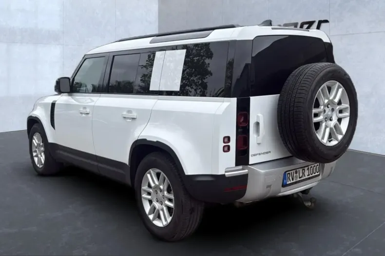 Land Rover Defender din 2025 cu 23.900 km - oferta LAN210951 - foto 4