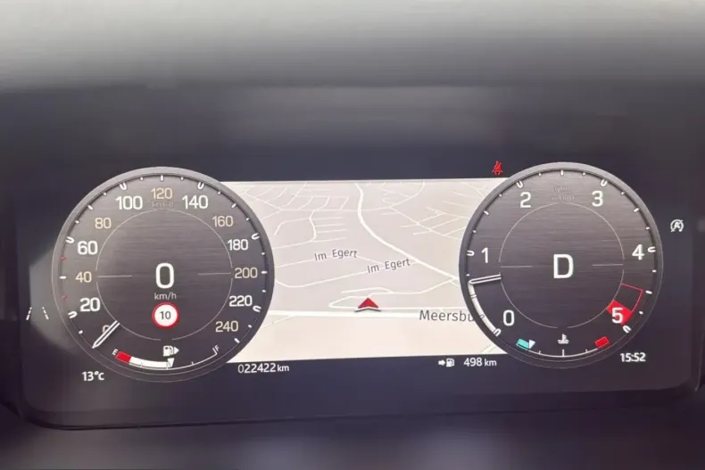 Land Rover Defender din 2025 cu 23.900 km - oferta LAN210951 - foto 8