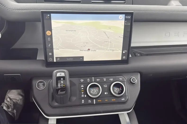 Land Rover Defender din 2025 cu 23.900 km - oferta LAN210951 - foto 9