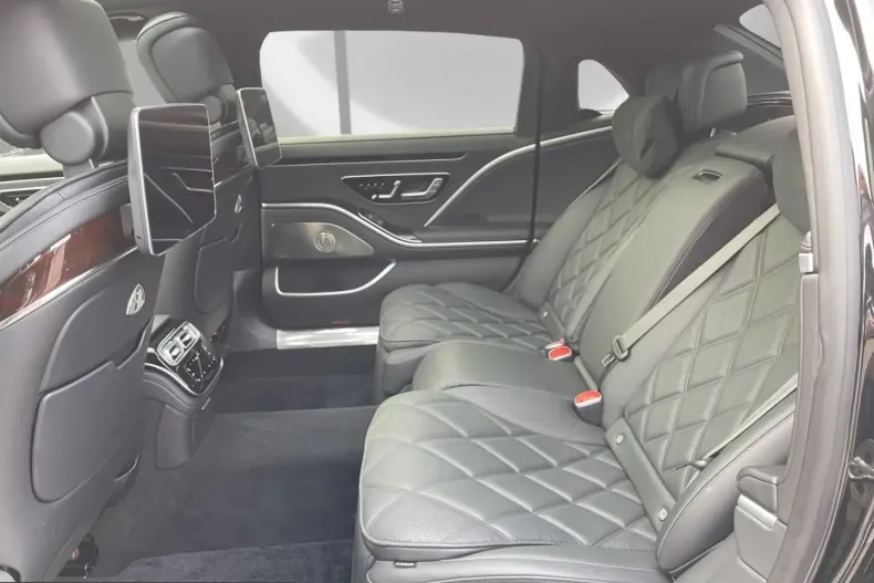 Mercedes-Benz S 580 (Clasa S) din 2024 cu 19.900 km - oferta MER210954 - foto 6
