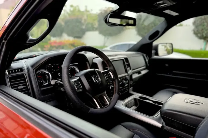 Dodge RAM din 2024 cu 26.900 km - oferta DOD210956 - foto 38