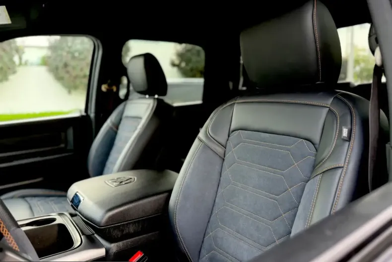 Dodge RAM din 2024 cu 26.900 km - oferta DOD210956 - foto 42