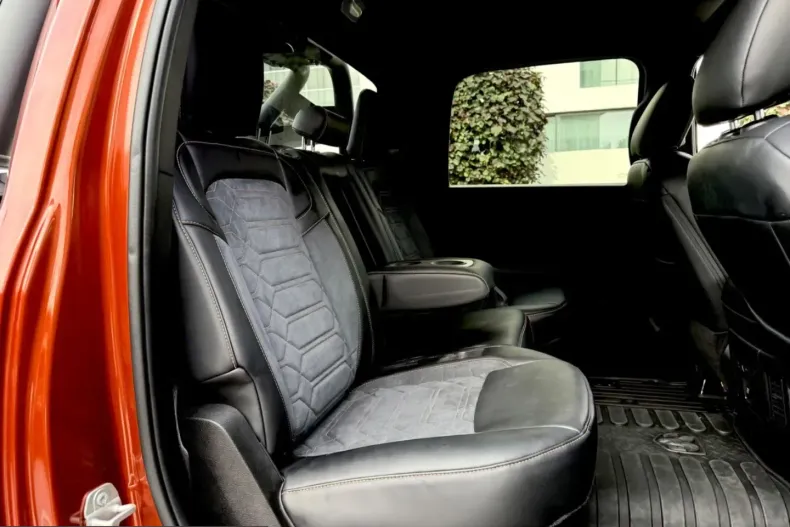 Dodge RAM din 2024 cu 26.900 km - oferta DOD210956 - foto 44