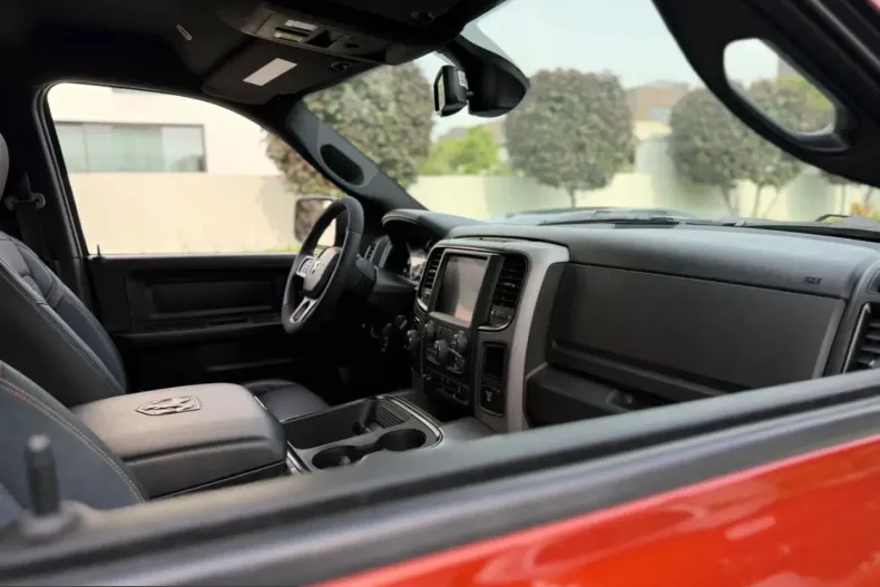 Dodge RAM din 2024 cu 26.900 km - oferta DOD210956 - foto 50
