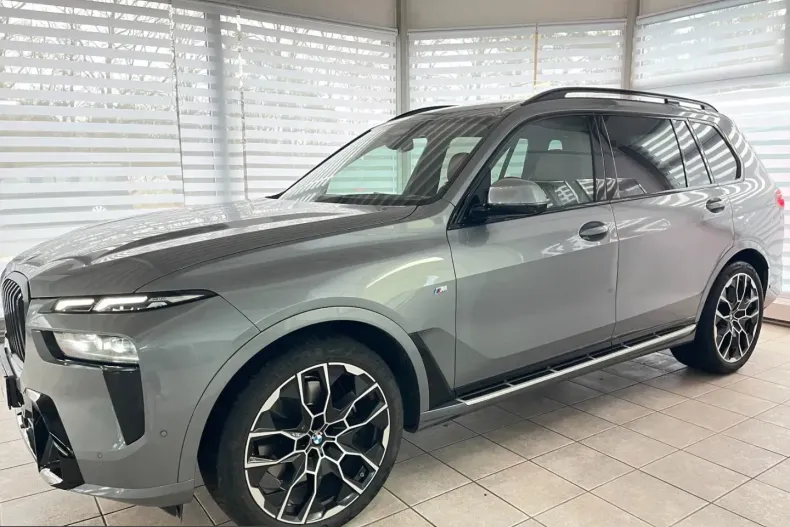 BMW X7 (Seria X) din 2023 cu 64.050 km - oferta BMW210957 - foto 5