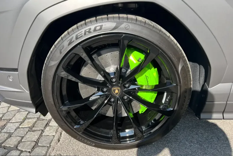 Lamborghini Urus din 2024 cu 39.000 km - oferta LAM210961 - foto 4