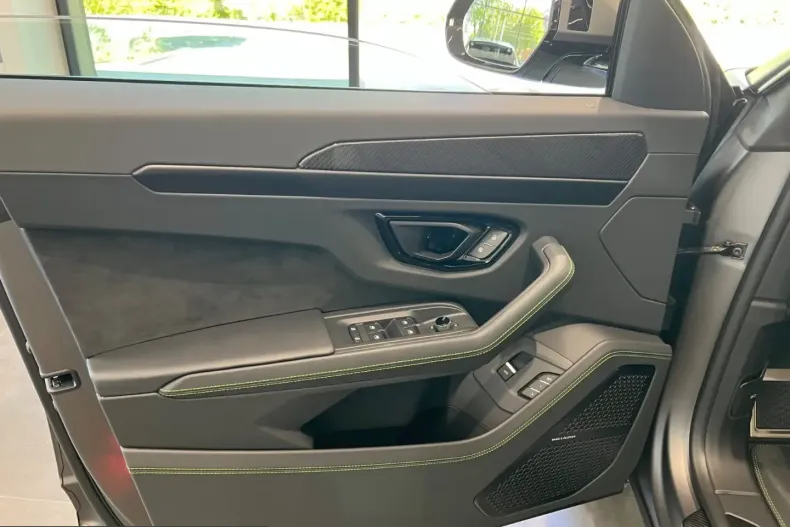 Lamborghini Urus din 2024 cu 39.000 km - oferta LAM210961 - foto 20