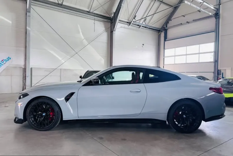 BMW M4 (Seria 4) din 2025 cu 4.300 km - oferta BMW210962 - foto 13