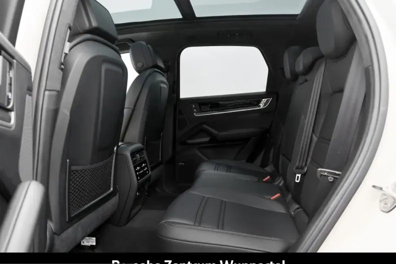 Porsche Cayenne din 2024 cu 19.421 km - oferta POR210964 - foto 17