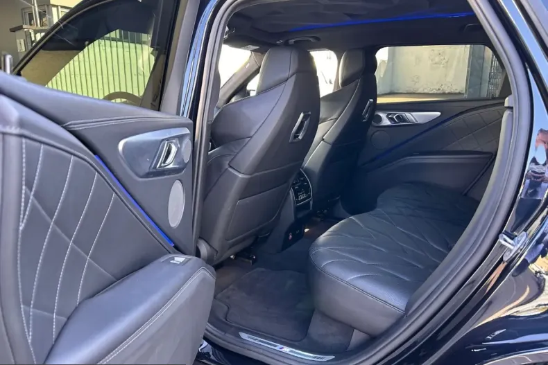 BMW XM (Seria X) din 2023 cu 53.000 km - oferta BMW210967 - foto 38
