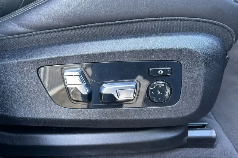 BMW XM (Seria X) din 2023 cu 53.000 km - oferta BMW210967 - foto 43