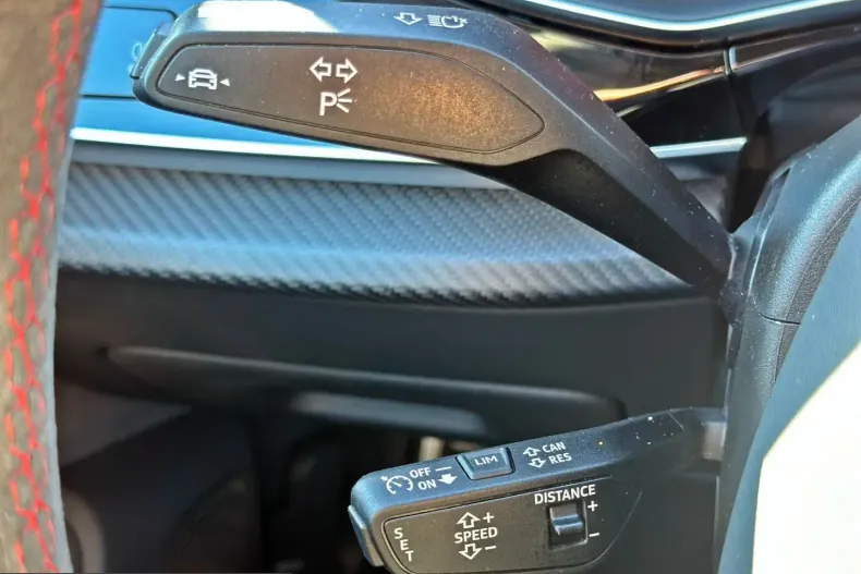 Audi RSQ8 din 2023 cu 93.490 km - oferta AUD210968 - foto 22