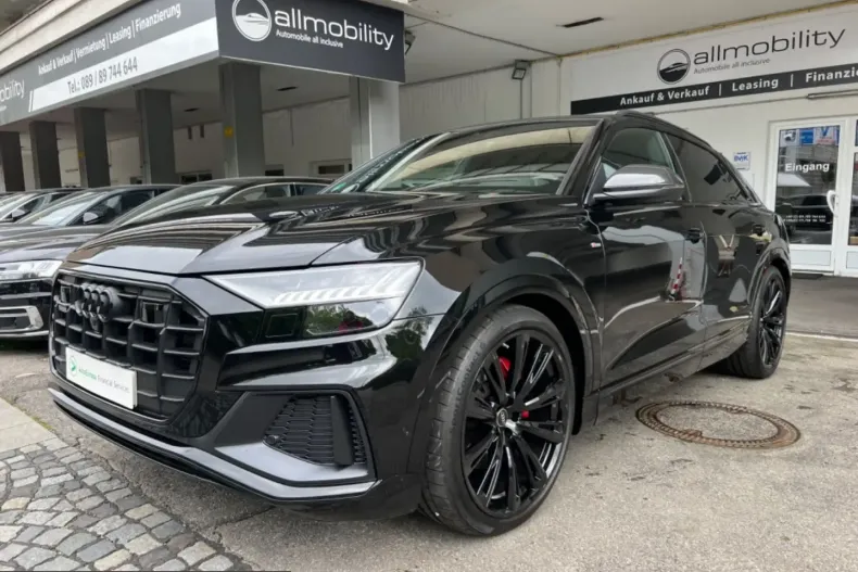 Audi Q8 din 2023 cu 5.000 km - oferta AUD210974 - foto 1