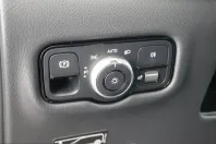Mercedes-Benz V 300 (Clasa V) din 2024 cu 18.400 km - oferta MER210975 - foto 9