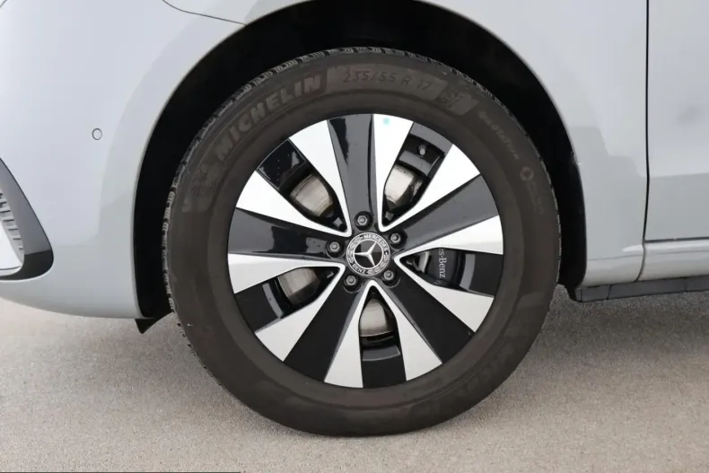 Mercedes-Benz V 300 (Clasa V) din 2024 cu 18.400 km - oferta MER210975 - foto 16