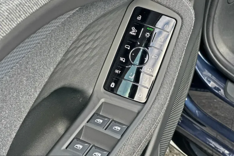 Audi A6 din 2025 cu 12.690 km - oferta AUD210977 - foto 10