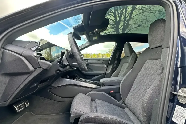 Audi A6 din 2025 cu 12.690 km - oferta AUD210977 - foto 15