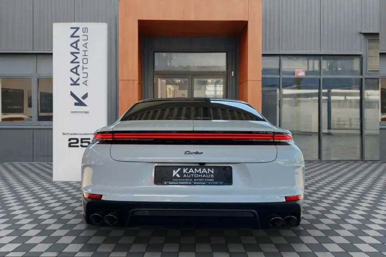 Porsche Panamera din 2024 cu 51.800 km - oferta POR210982 - foto 9