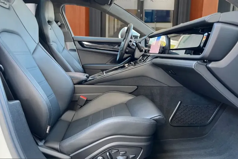 Porsche Panamera din 2024 cu 51.800 km - oferta POR210982 - foto 14