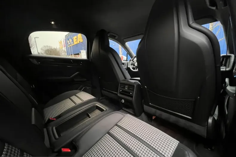 Porsche Cayenne din 2024 cu 31.500 km - oferta POR210985 - foto 20