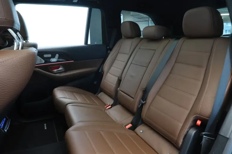 Mercedes-Benz GLS 450 (Clasa GLS) din 2025 cu 17.500 km - oferta MER210987 - foto 13