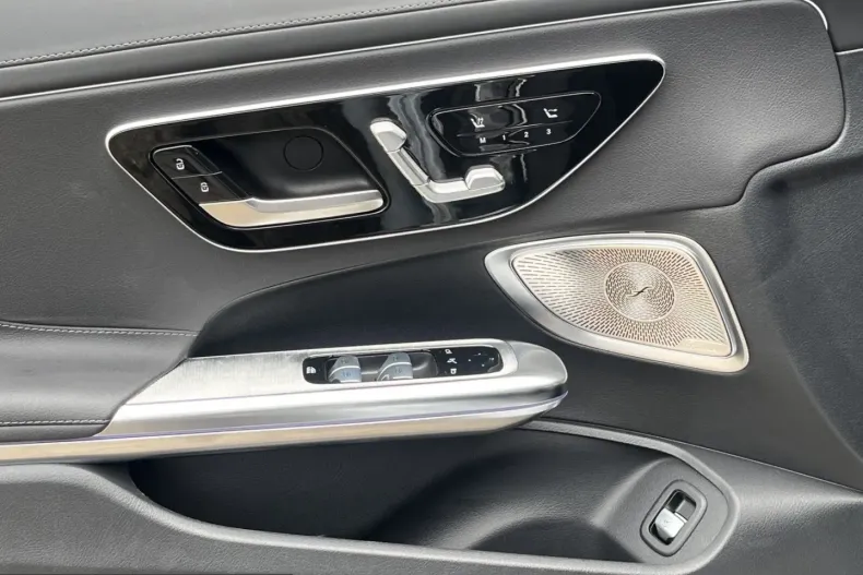 Mercedes-Benz CLE 200 (Clasa CLE) din 2024 cu 6.679 km - oferta MER210988 - foto 14