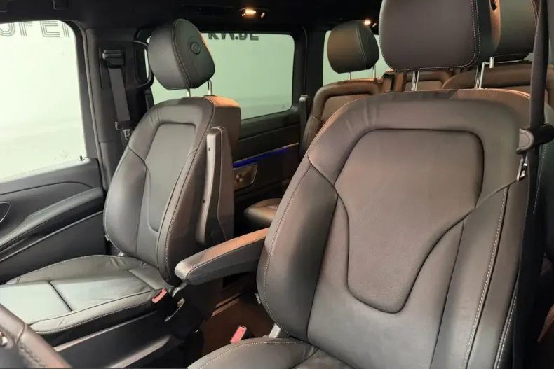 Mercedes-Benz V 300 (Clasa V) din 2025 cu 6.665 km - oferta MER210989 - foto 15