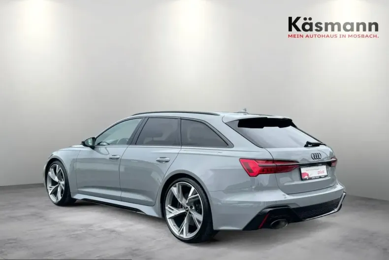 Audi RS6 din 2022 cu 43.354 km - oferta AUD210991 - foto 3