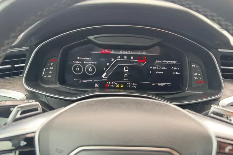 Audi RS6 din 2022 cu 43.354 km - oferta AUD210991 - foto 9
