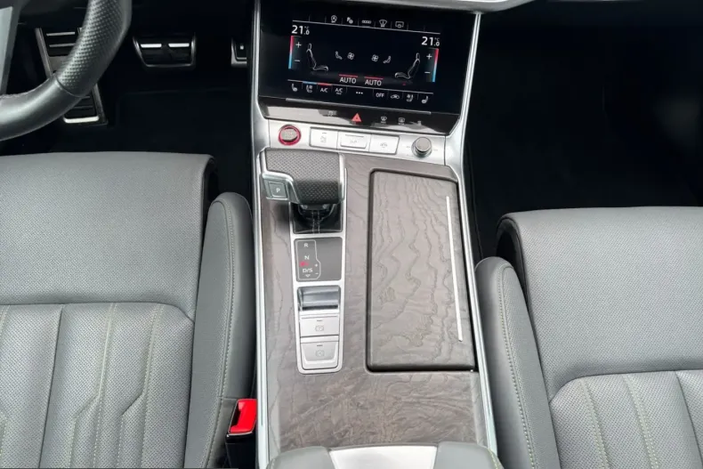 Audi RS6 din 2022 cu 43.354 km - oferta AUD210991 - foto 10