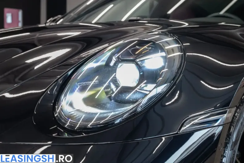 Porsche 992 din 2023 cu 13.627 km - oferta POR210992 - foto 4