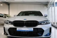 BMW 330 (Seria 3) din 2025 cu 9.848 km - oferta BMW210993 - foto 1