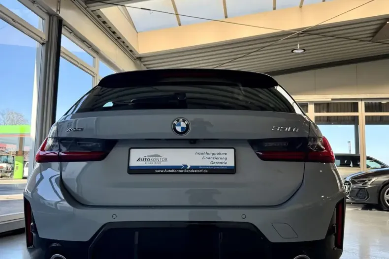 BMW 330 (Seria 3) din 2025 cu 9.848 km - oferta BMW210993 - foto 7