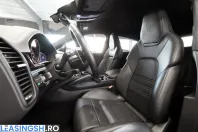 Porsche Cayenne din 2023 cu 41.916 km - oferta POR210995 - foto 14