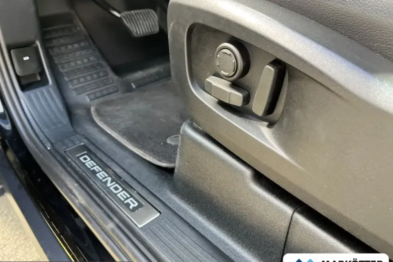 Land Rover Defender din 2023 cu 39.500 km - oferta LAN210996 - foto 41