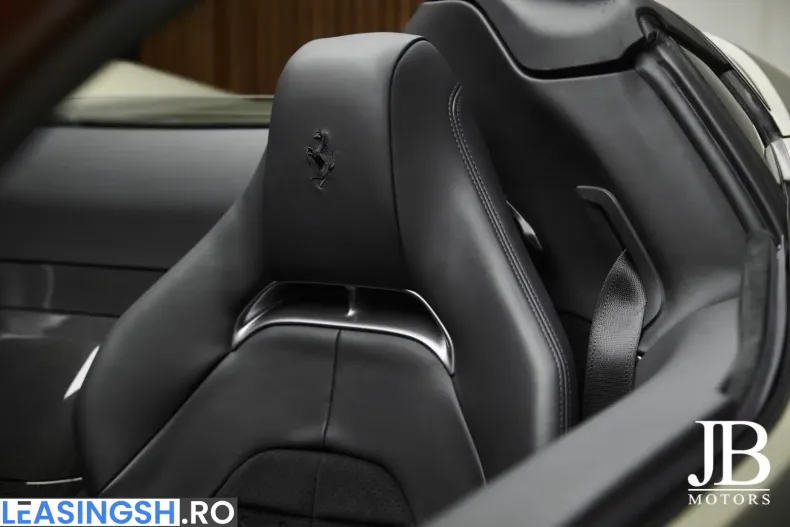 Ferrari SF90 din 2024 cu 2.200 km - oferta FER210999 - foto 27